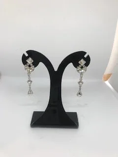 Say Bella Earrings
